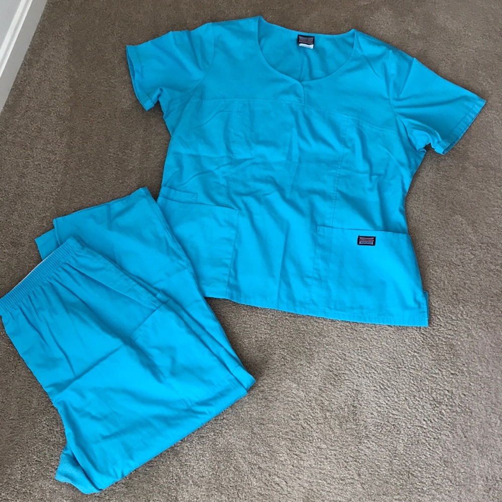 Scrub top and pants - teal